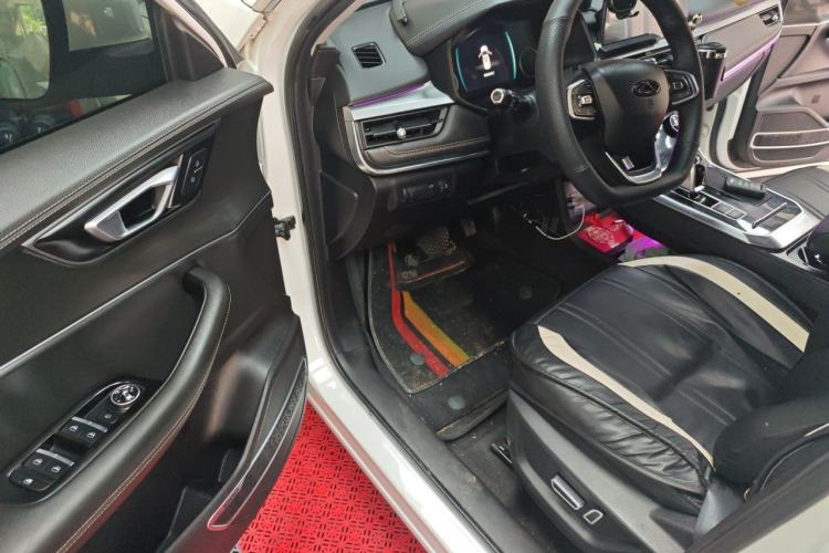 Used Chery Tiggo 8 2019 1.6 TGDI Automatic Elite Model Driver Seat