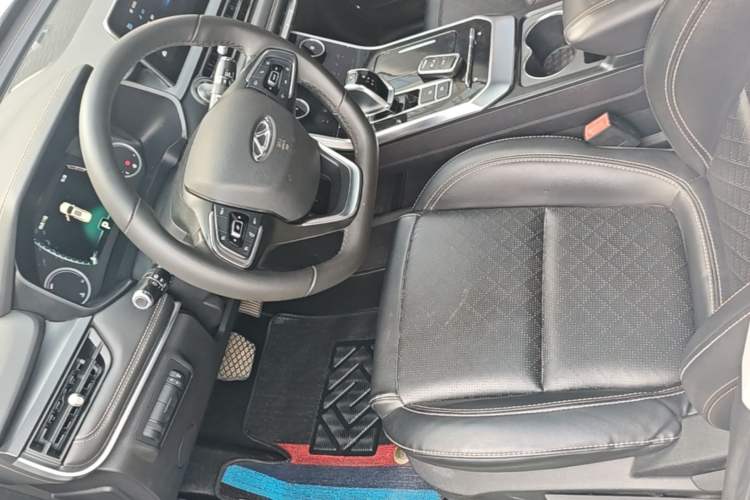 Used Chery Tiggo 8 2019 1.6 TGDI Automatic Fashion Edition Driver Seat