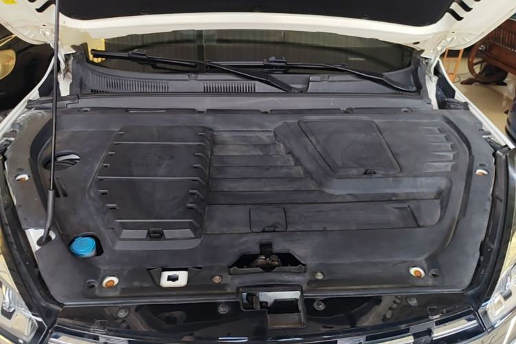 Used Chery Tiggo 8 2019 1.6 TGDI Automatic Luxury Model Engine Bay