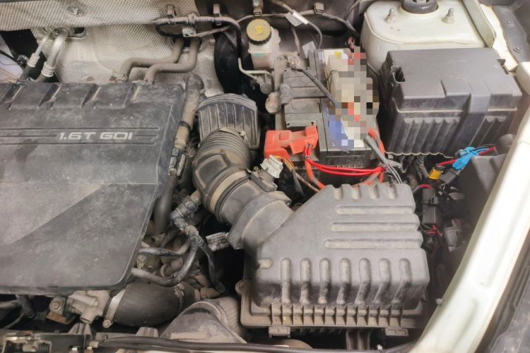 Used Chery Tiggo 8 2019 1.6 TGDI Automatic Luxury Model Engine Bay Left