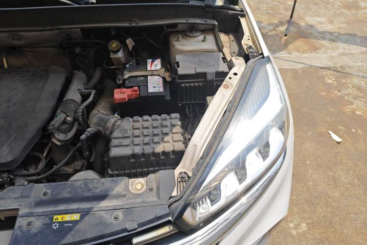 Used Chery Tiggo 8 2019 1.5 TCI Manual Elite Model Engine Bay Left