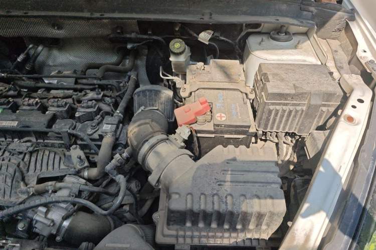Used Chery Tiggo 8 2019 1.6 TGDI Automatic Luxury Model Engine Bay Left