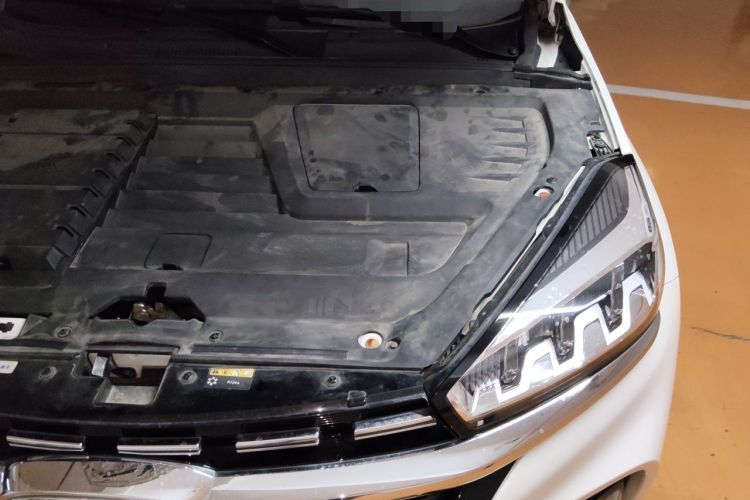 Used Chery Tiggo 8 2019 1.6 TGDI Automatic Luxury Model Engine Bay Left