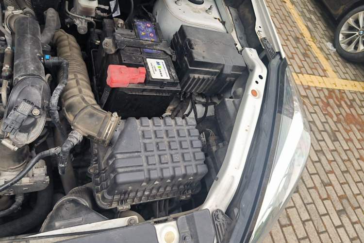 Used Chery Tiggo 8 2019 1.5 TCI Automatic Elite Model Engine Bay Left