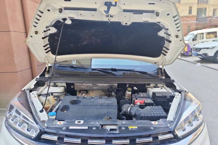 Used Chery Tiggo 8 2019 1.6 TGDI Automatic Elite Model Engine Bay