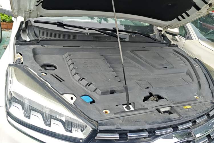 Used Chery Tiggo 8 2019 1.6 TGDI Automatic Luxury Model Engine Bay