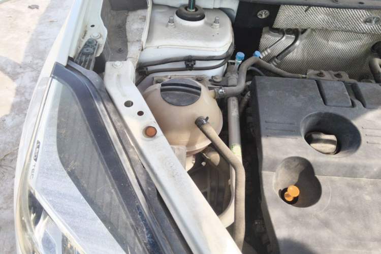 Used Chery Tiggo 8 2019 1.6 TGDI Automatic Elite Model Engine Bay Right
