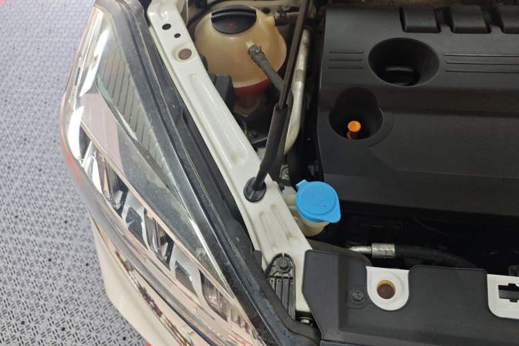 Used Chery Tiggo 8 2019 1.6 TGDI Automatic Elite Model Engine Bay Right