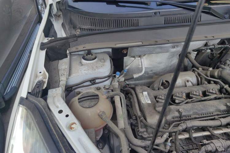 Used Chery Tiggo 8 2019 1.5 TCI Manual Elite Model Engine Bay Right