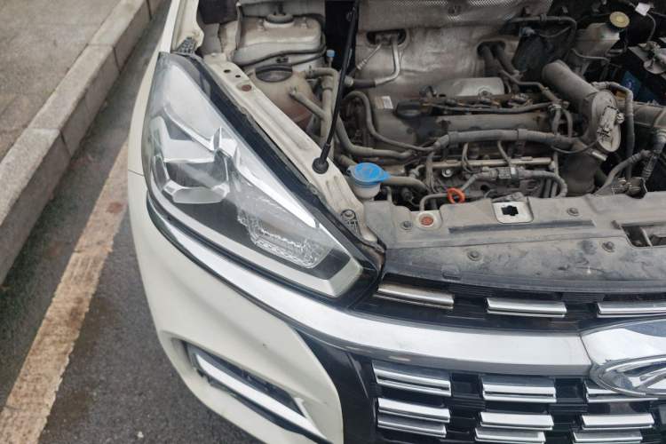 Used Chery Tiggo 8 2019 1.5 TCI Manual Fashion Edition Engine Bay Right