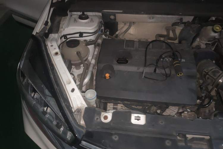 Used Chery Tiggo 8  Engine Bay Right