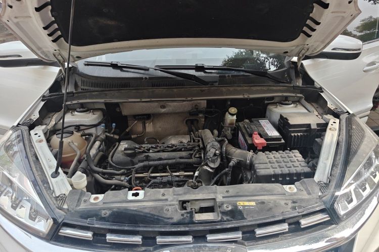 Used Chery Tiggo 8 2019 1.5 TCI Automatic Elite Model Engine Bay