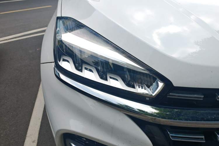Used Chery Tiggo 8 2019 1.6 TGDI Automatic Luxury Model Exterior 6
