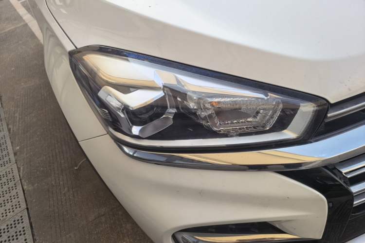Used Chery Tiggo 8 2019 1.5 TCI Manual Fashion Edition Exterior 6