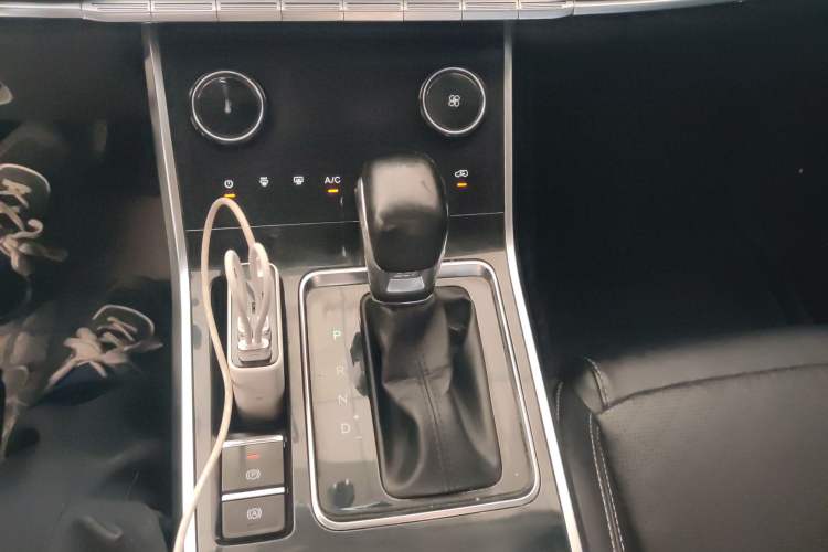 Used Chery Tiggo 8 2019 1.5 TCI Automatic Fashion Model Gear Lever