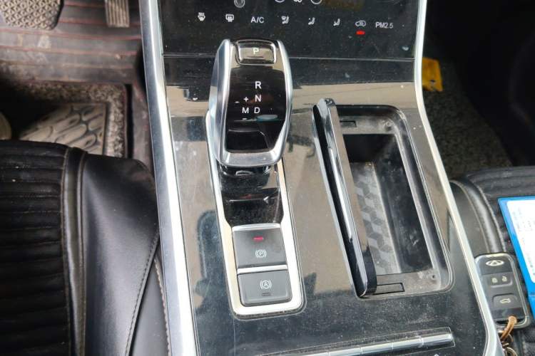Used Chery Tiggo 8 2019 1.6 TGDI Automatic Luxury Model Gear Lever