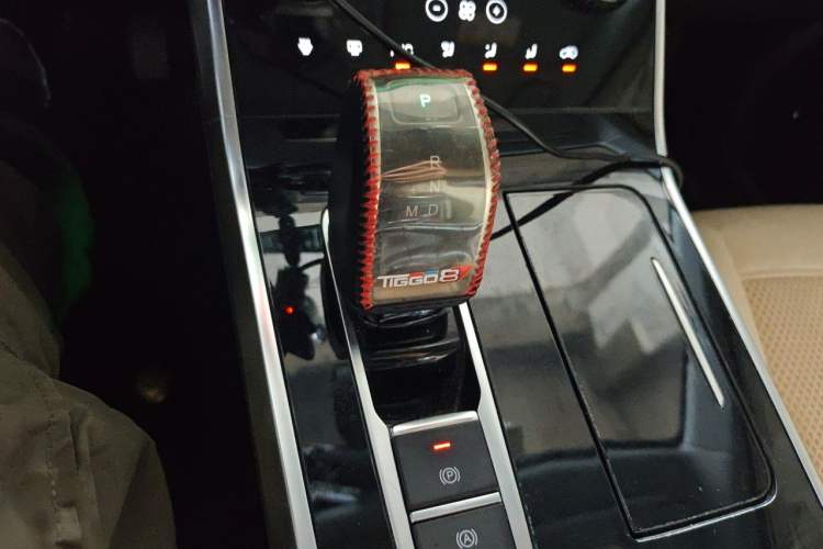 Used Chery Tiggo 8 2019 1.6 TGDI Automatic Elite Model Gear Lever