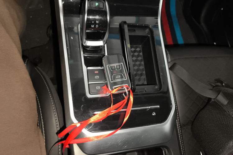 Used Chery Tiggo 8 2019 1.6 TGDI Automatic Fashion Edition Gear Lever