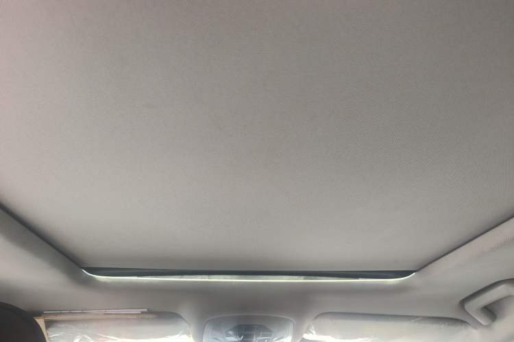 Used Chery Tiggo 8 2019 1.5 TCI Manual Elite Model Headliner