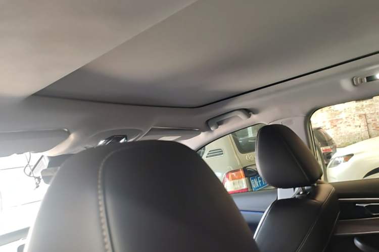 Used Chery Tiggo 8 2019 1.6 TGDI Automatic Luxury Model Headliner