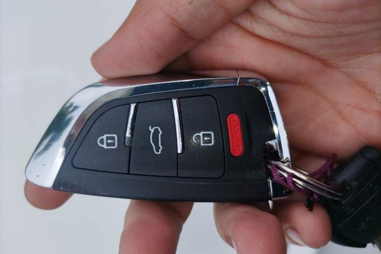 Used Chery Tiggo 8 2019 1.6 TGDI Automatic Luxury Model Interior 1