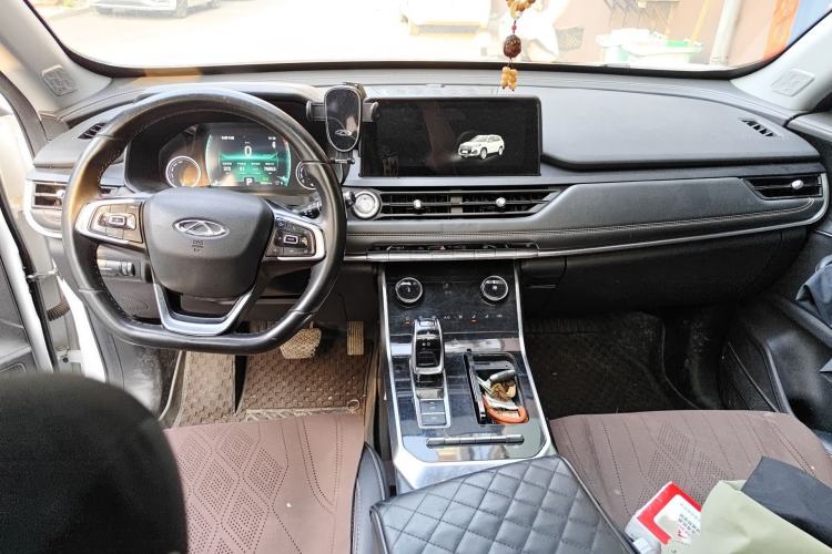 Used Chery Tiggo 8 2019 1.6 TGDI Automatic Fashion Edition Interior 2