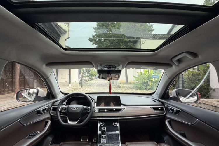 Used Chery Tiggo 8 2019 1.6 TGDI Automatic Prestige Model Interior 4