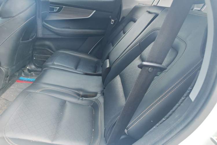 Used Chery Tiggo 8 2019 1.6 TGDI Automatic Luxury Model Interior 4