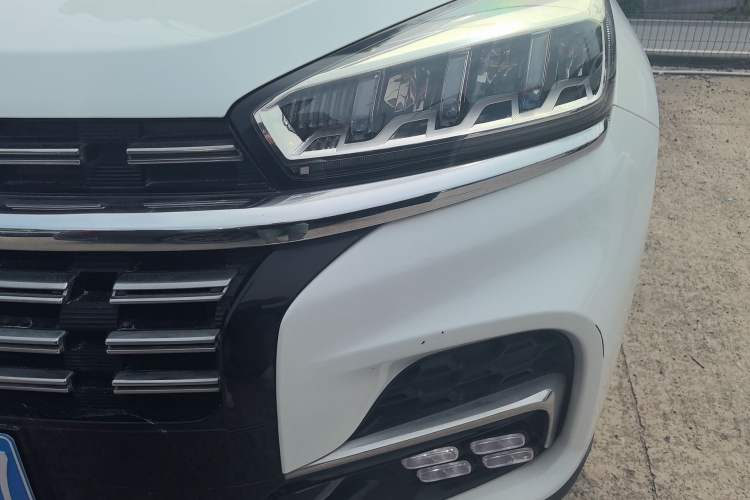 Used Chery Tiggo 8 2019 1.6 TGDI Automatic Luxury Model Left Front Headlight