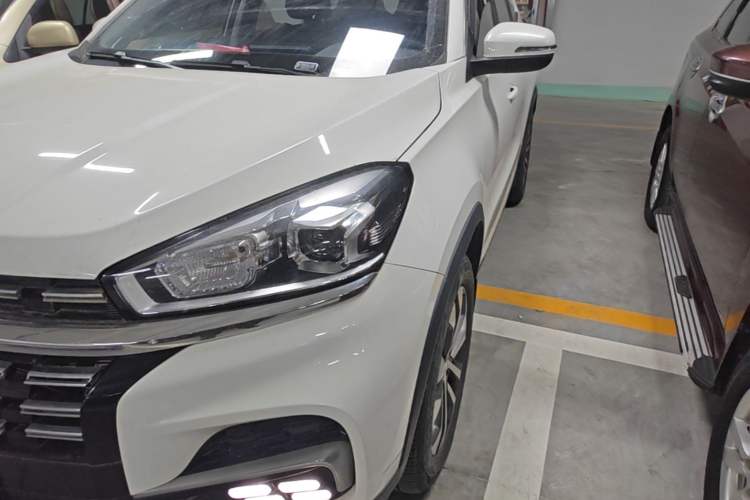 Used Chery Tiggo 8 2019 1.5 TCI Manual Elite Model Left Front Headlight