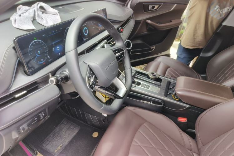 Used Chery Tiggo 8 2019 1.6 TGDI Automatic Luxury Model Left Front Seat