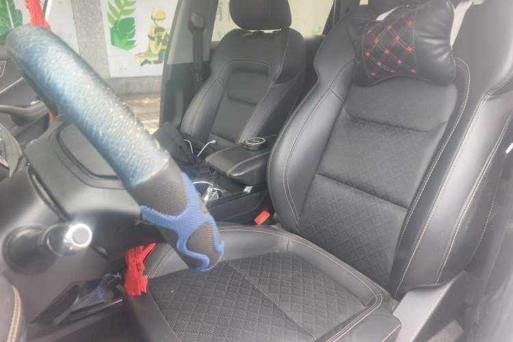 Used Chery Tiggo 8 2019 1.6 TGDI Automatic Elite Model Left Front Seat