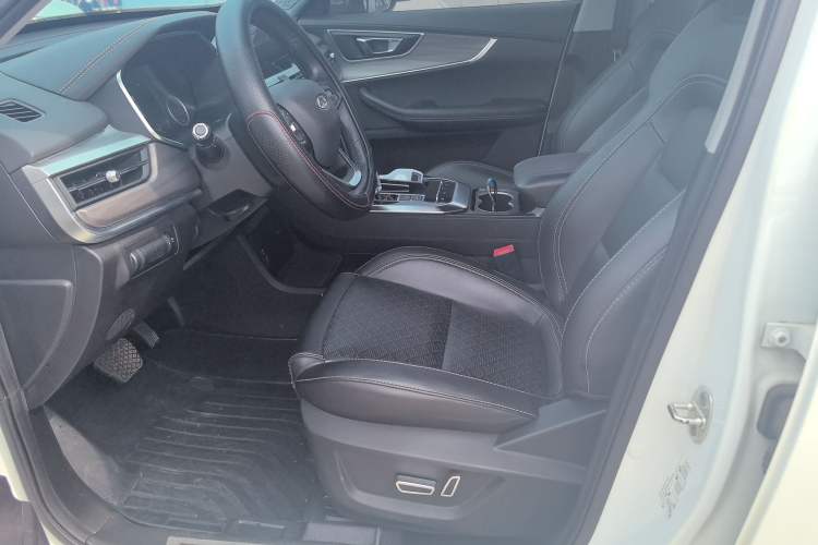 Used Chery Tiggo 8 2019 1.6 TGDI Automatic Luxury Model Left Front Seat