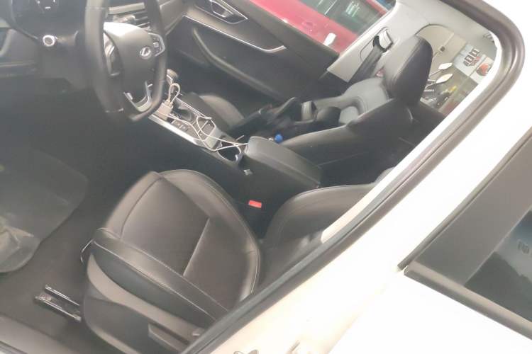 Used Chery Tiggo 8 2019 1.5 TCI Automatic Fashion Model Left Front Seat