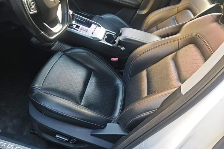 Used Chery Tiggo 8 2019 1.6 TGDI Automatic Luxury Model Left Front Seat