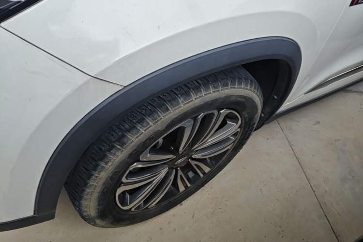 Used Chery Tiggo 8 2019 1.6 TGDI Automatic Luxury Model Left Front Wheel Hub