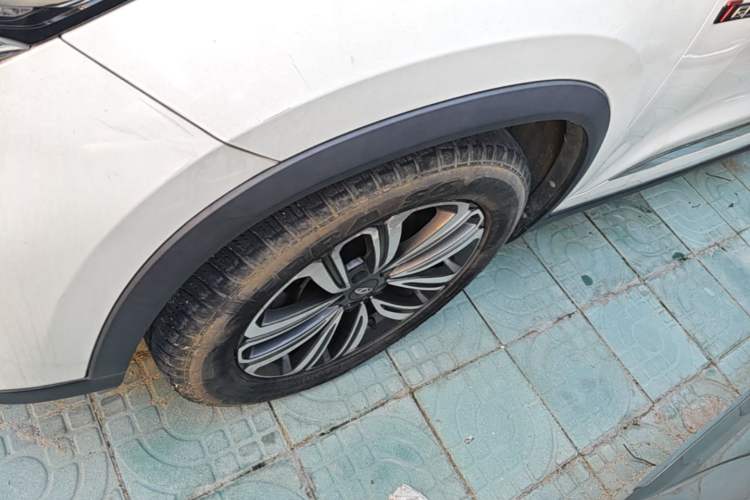 Used Chery Tiggo 8 2019 1.6 TGDI Automatic Luxury Model Left Front Wheel Hub