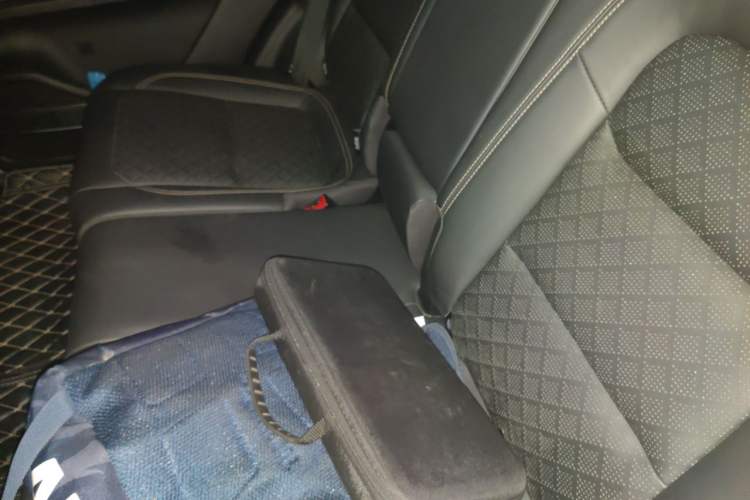 Used Chery Tiggo 8 2019 1.6 TGDI Automatic Elite Model Left Rear Seat