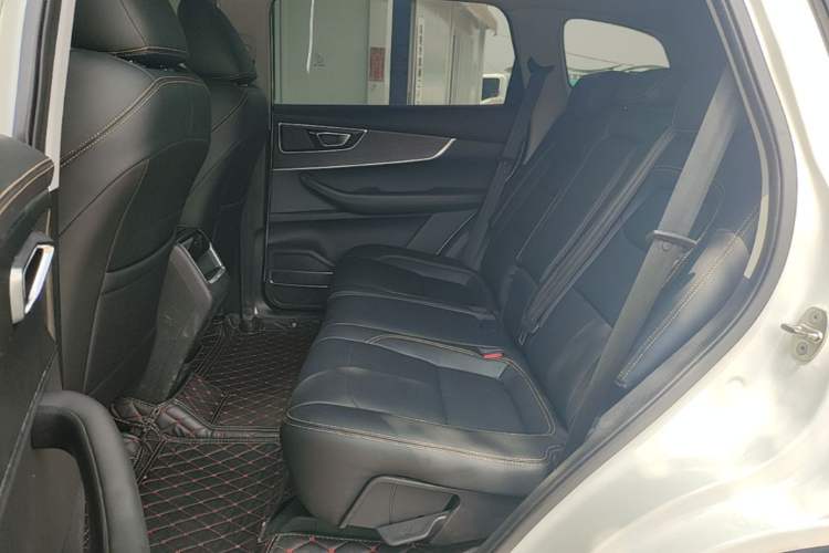 Used Chery Tiggo 8 2019 1.5 TCI Manual Fashion Edition Left Rear Seat