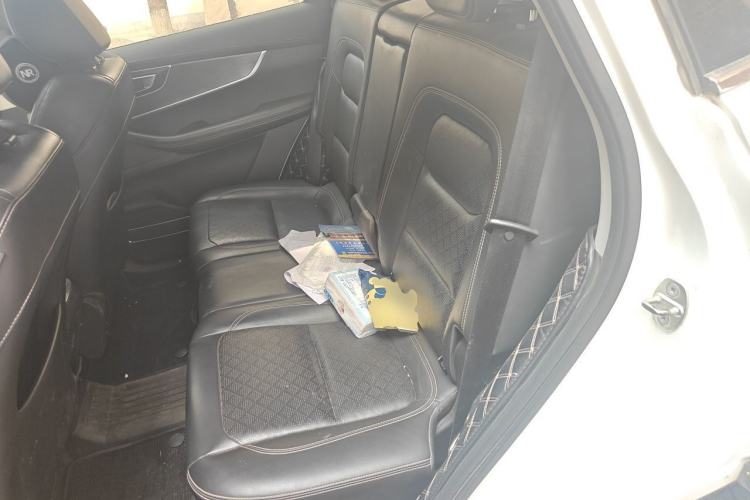 Used Chery Tiggo 8 2019 1.5 TCI Automatic Elite Model Left Rear Seat