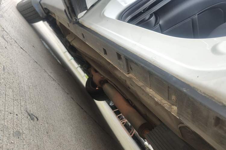Used Chery Tiggo 8 2019 1.6 TGDI Automatic Fashion Edition Left Side Sill