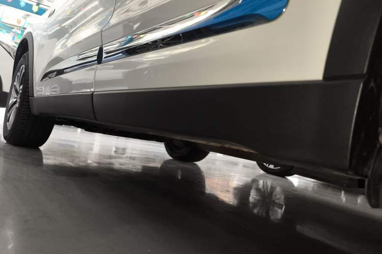 Used Chery Tiggo 8 2019 1.6 TGDI Automatic Fashion Edition Left Side Sill