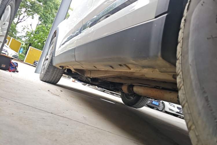 Used Chery Tiggo 8 2019 1.6 TGDI Automatic Luxury Model Left Side Sill