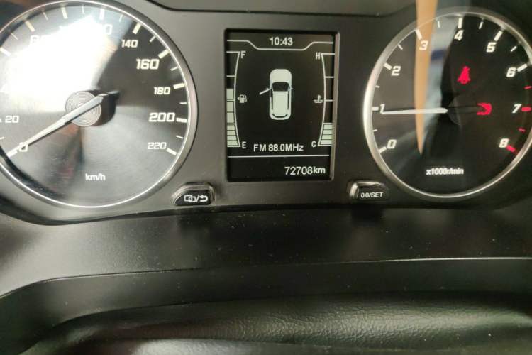 Used Chery Tiggo 8 2019 1.5 TCI Manual Elite Model Odometer Close Up