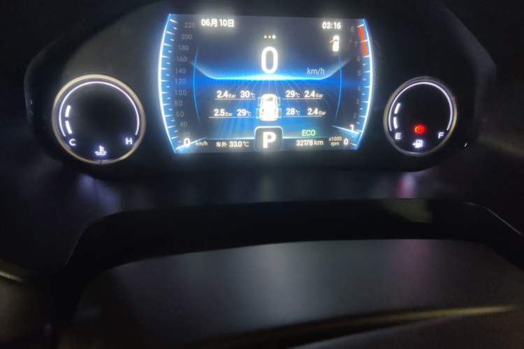 Used Chery Tiggo 8 2019 1.6 TGDI Automatic Elite Model Odometer Close Up