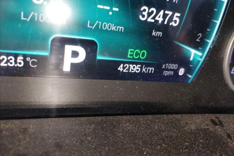 Used Chery Tiggo 8 2019 1.6 TGDI Automatic Luxury Model Odometer Close Up