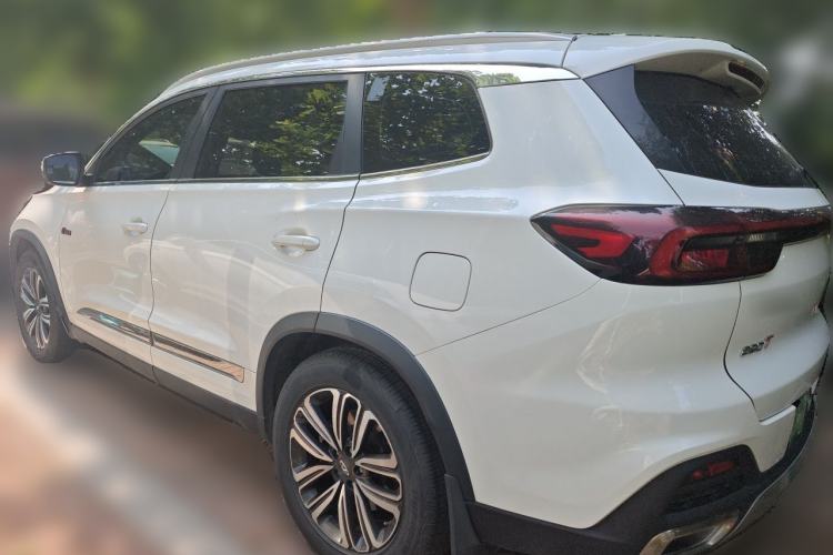 Used Chery Tiggo 8 2019 1.6 TGDI Automatic Luxury Model Rear Left 45 Deg