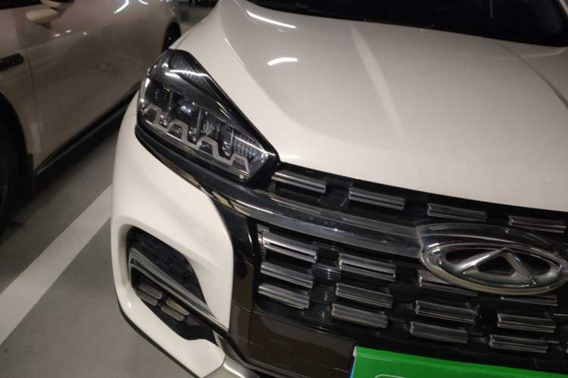 Used Chery Tiggo 8 2019 1.6 TGDI Automatic Luxury Model Right Front Headlight