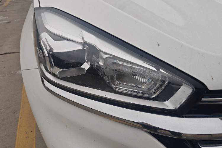 Used Chery Tiggo 8 2019 1.6 TGDI Automatic Fashion Edition Right Front Headlight