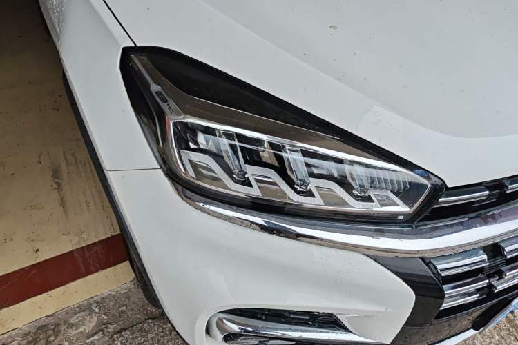 Used Chery Tiggo 8 2019 1.6 TGDI Automatic Elite Model Right Front Headlight